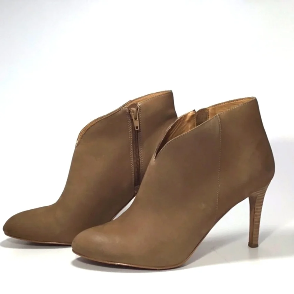Lucky Brand Tan Sarla Leather Booties Size 9.5 M
